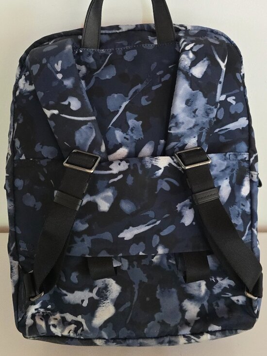 Tumi Voyageur Halle Nylon Backpack in Indigo Floral main image 8